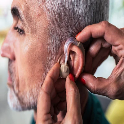 HearingAids LeadImage 4